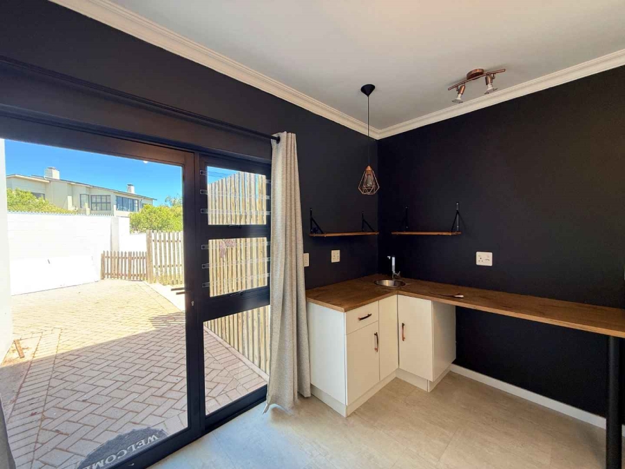 To Let 1 Bedroom Property for Rent in Myburgh Park Western Cape